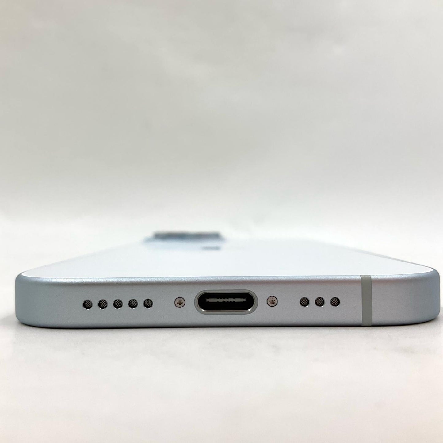 【全額返金保証】【最速発送】Apple iPhone iPhone 15 128GB ブルー au 白ロム 美品 動作確認済 97%