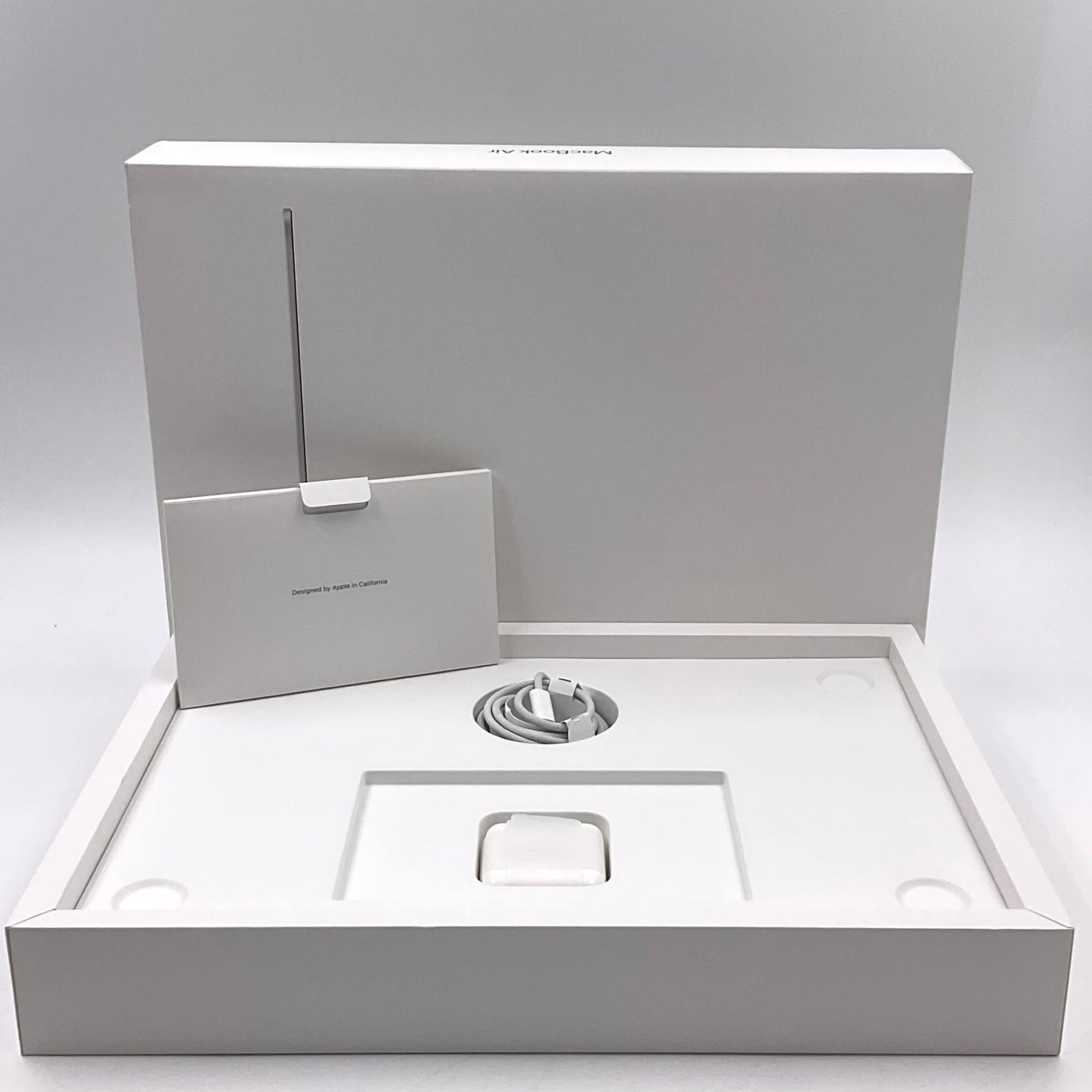 【全額返金保証】【最速発送】Apple MacBook Air 15.3インチ 2024 Apple M3 16GB SSD 512GB シルバー 98% 動作確認済