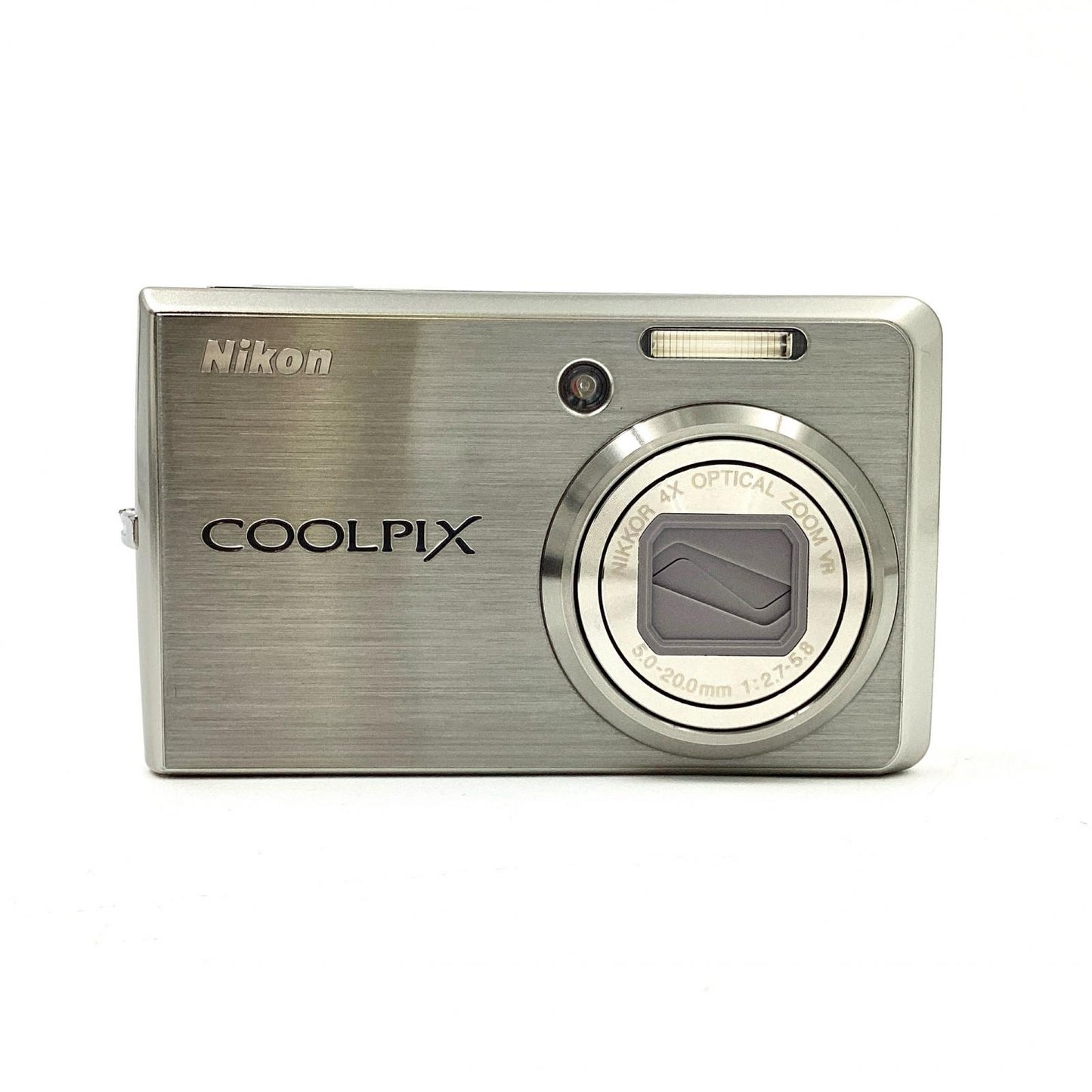 【全額返金保証】【最速発送】Nikon コンパクトデジタルカメラ COOLPIX S600 [シルバー] 動作確認済