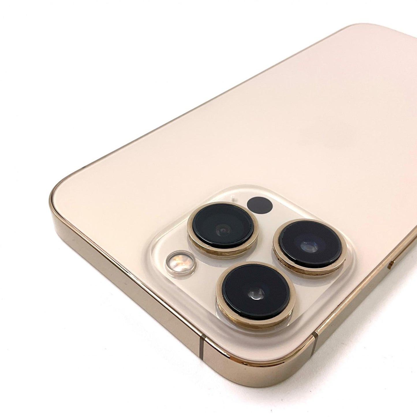 【全額返金保証】【最速発送】Apple iPhone iPhone 13 Pro 128GB ゴールド docomo 動作確認済 78%