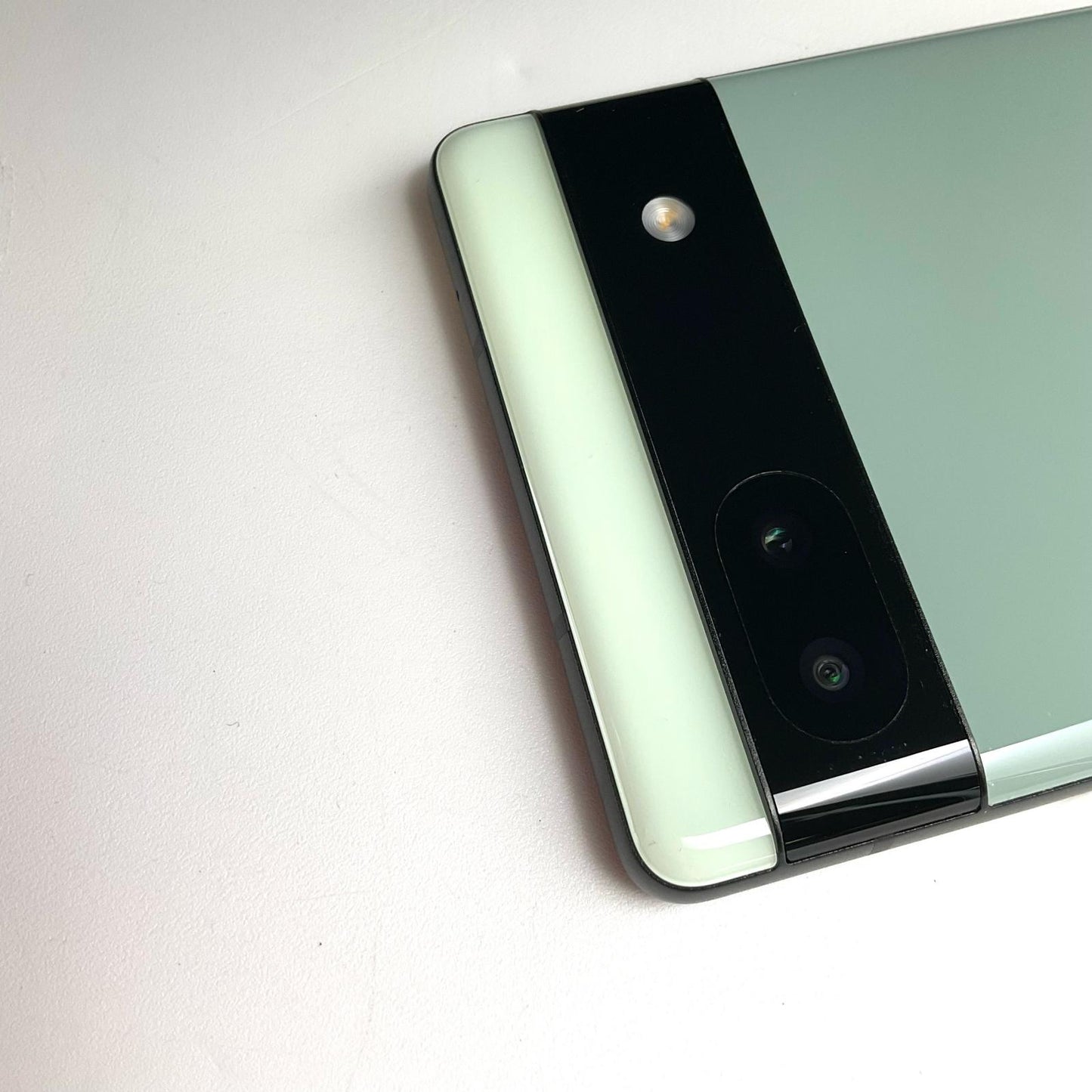 【全額返金保証】【最速発送】Google Pixel 6a 128GB Sage au GB17L 動作確認済