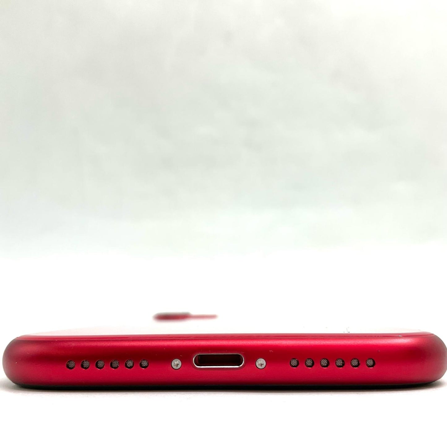 【全額返金保証】【最速発送】Apple iPhone iPhone 11 64GB (PRODUCT)RED SIMフリー 白ロム 動作確認済 83%