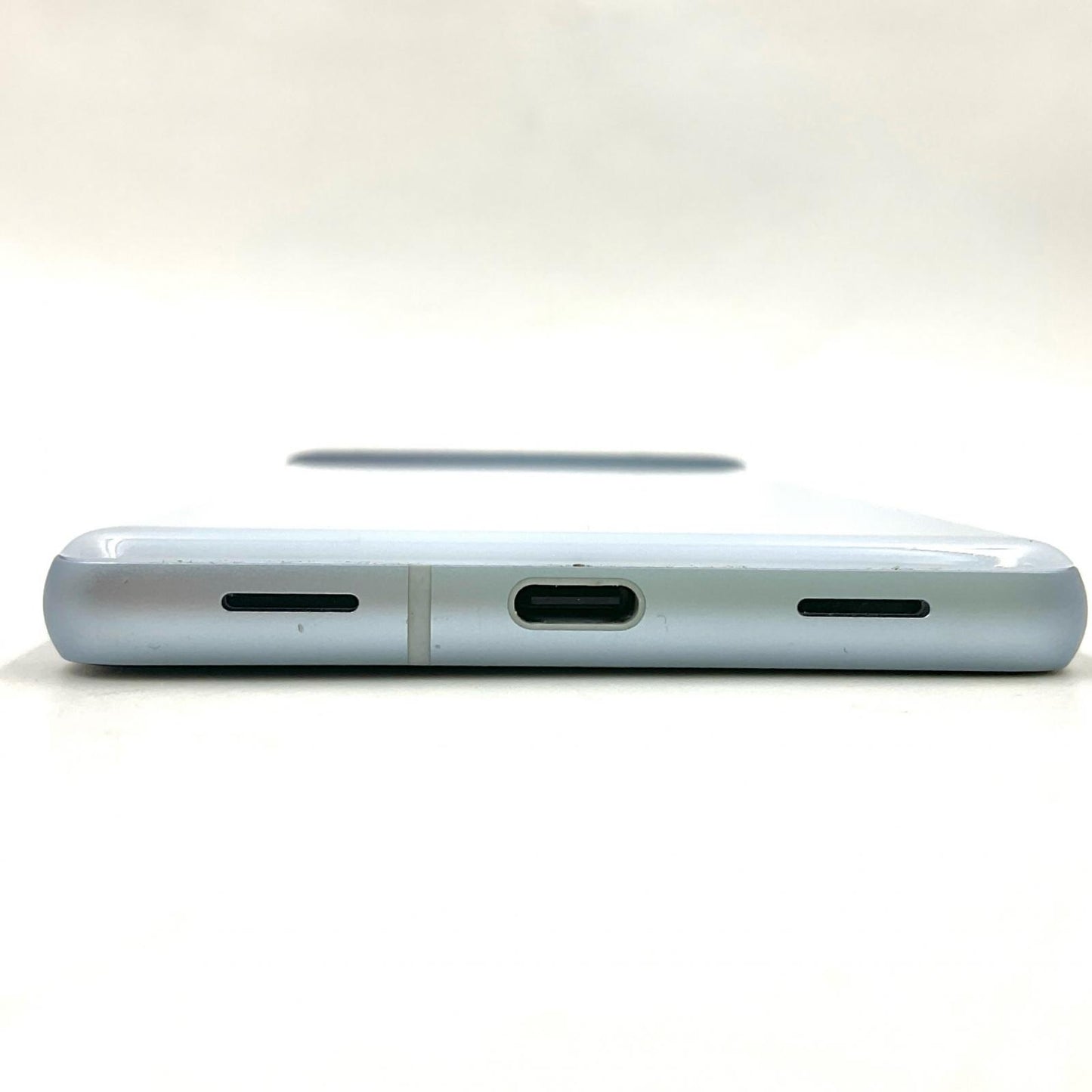 【全額返金保証】【最速発送】Google Pixel 7a 128GB Sea docomo G82U8 白ロム 動作確認済