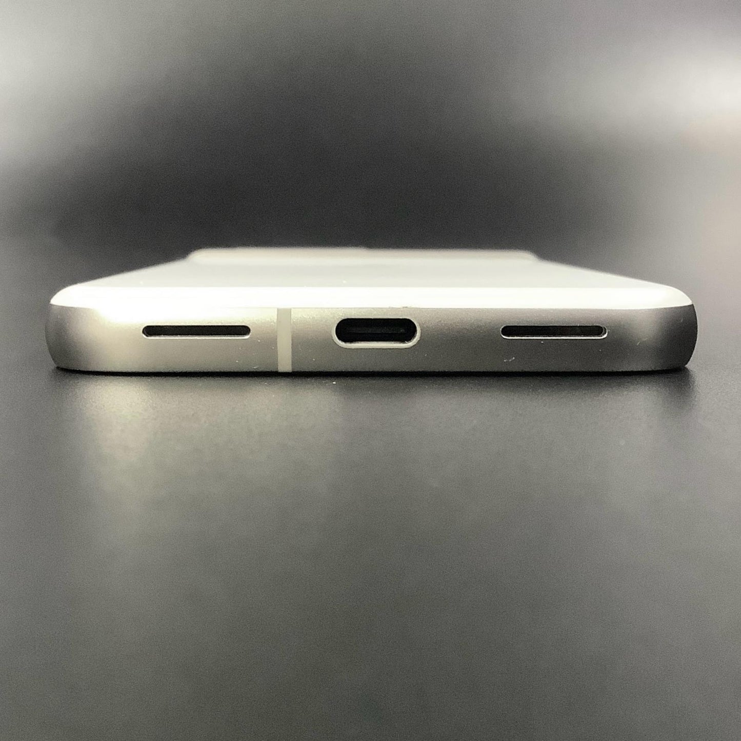 【全額返金保証】【最速発送】Google Pixel 8a 128GB Porcelain (ポーセリン) SIMフリー G576D 白ロム 美品 動作確認済