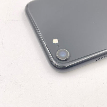 【全額返金保証】【最速発送】Apple iPhone iPhone SE（第2世代） 128GB ブラック SIMフリー 白ロム 動作確認済 74%