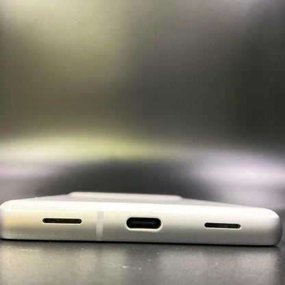 【全額返金保証】【最速発送】Google Pixel 7a 128GB ホワイト docomo SIMフリー Pixel 7a 白ロム 美品 動作確認済