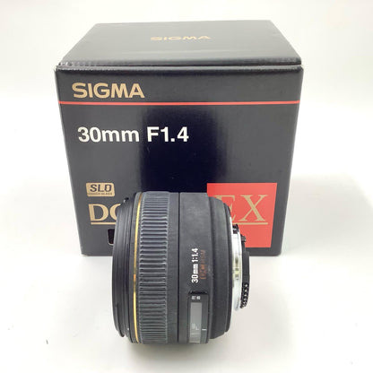 【全額返金保証】【最速発送】SIGMA 30mm F1.4 EX DC HSM Nikon Fマウント 動作確認済