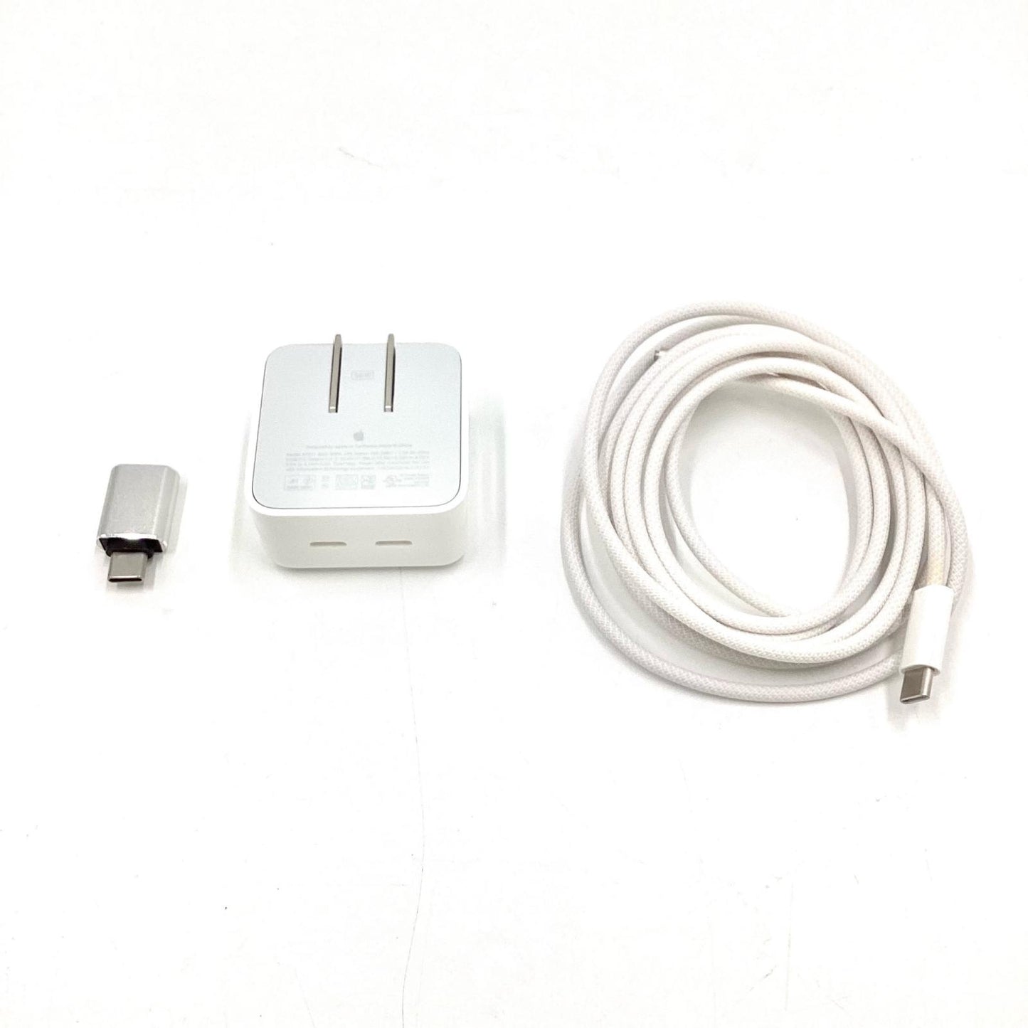【全額返金保証】【最速発送】Apple MacBook Air 13インチ 2022 Apple M2 8GB SSD 512GB スターライト 100% 超美品 動作確認済