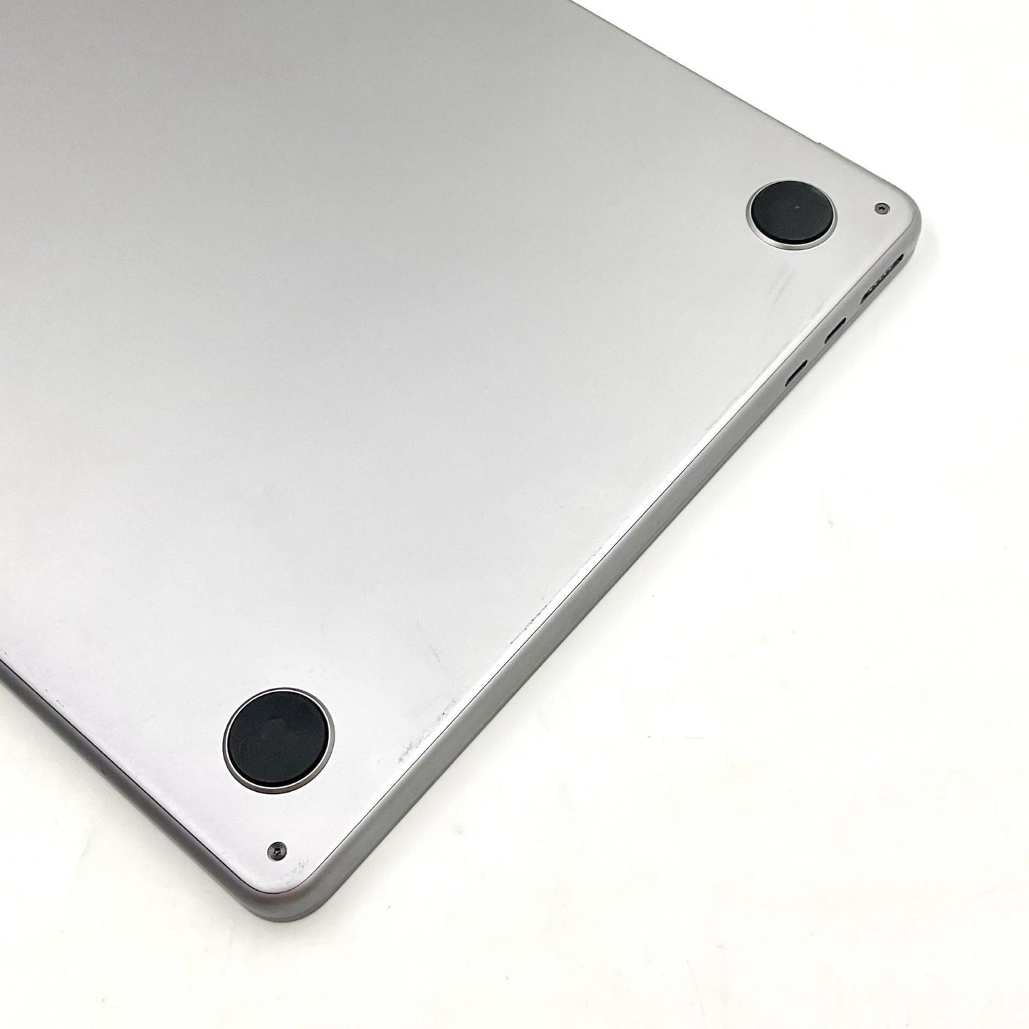 【全額返金保証】【最速発送】Apple MacBook Air 13インチ 2022 Apple M2 8GB SSD 256GB スペースグレイ 100% 動作確認済