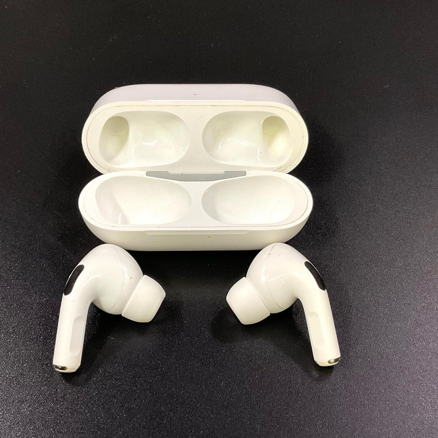 【最速発送】Apple AirPods Pro 第1世代【難有】