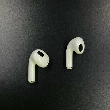【全額返金保証】【最速発送】Apple AirPods 3 美品 動作確認済