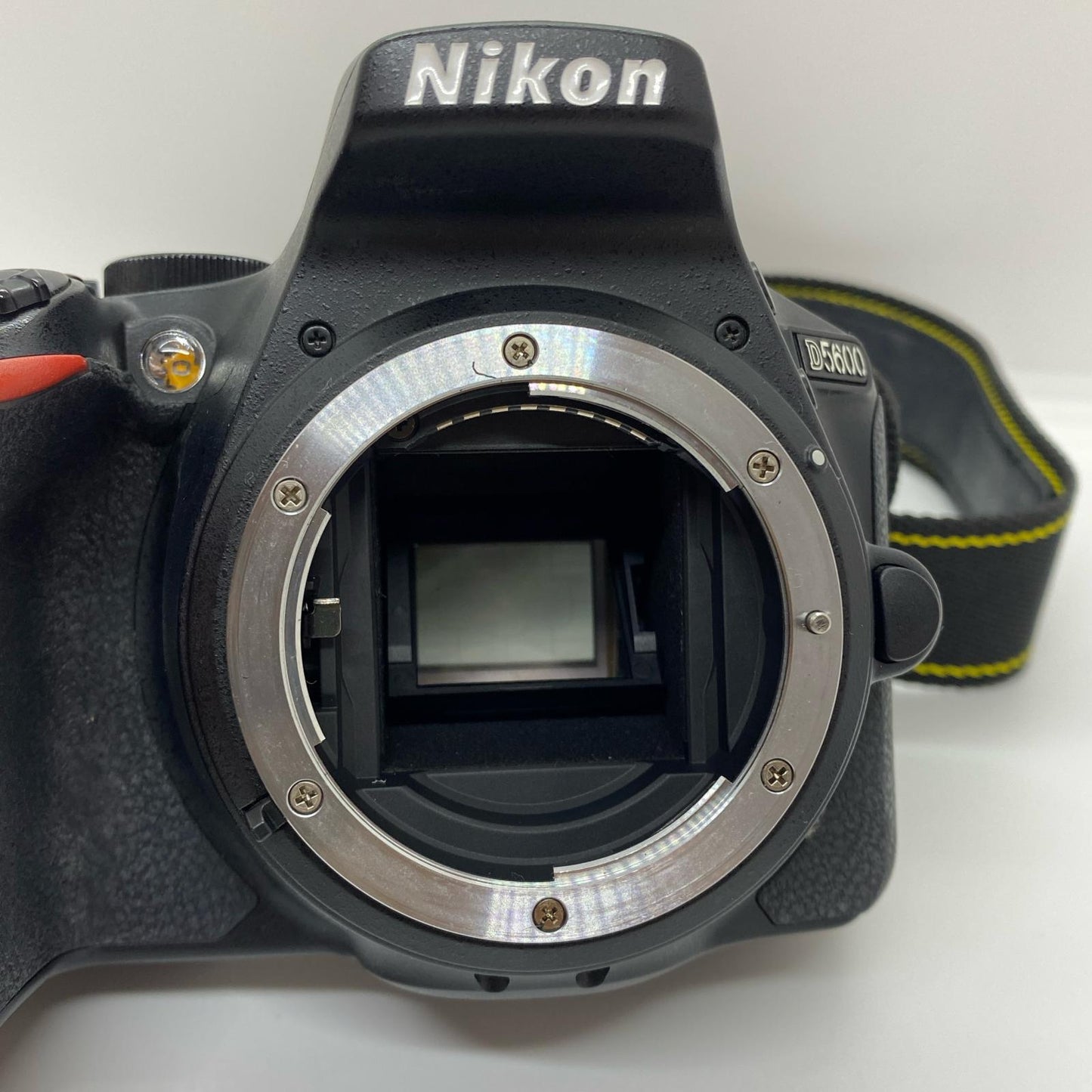 【全額返金保証】【最速発送】Nikon デジタル一眼 D5600 ダブルズームキット ブラック 動作確認済