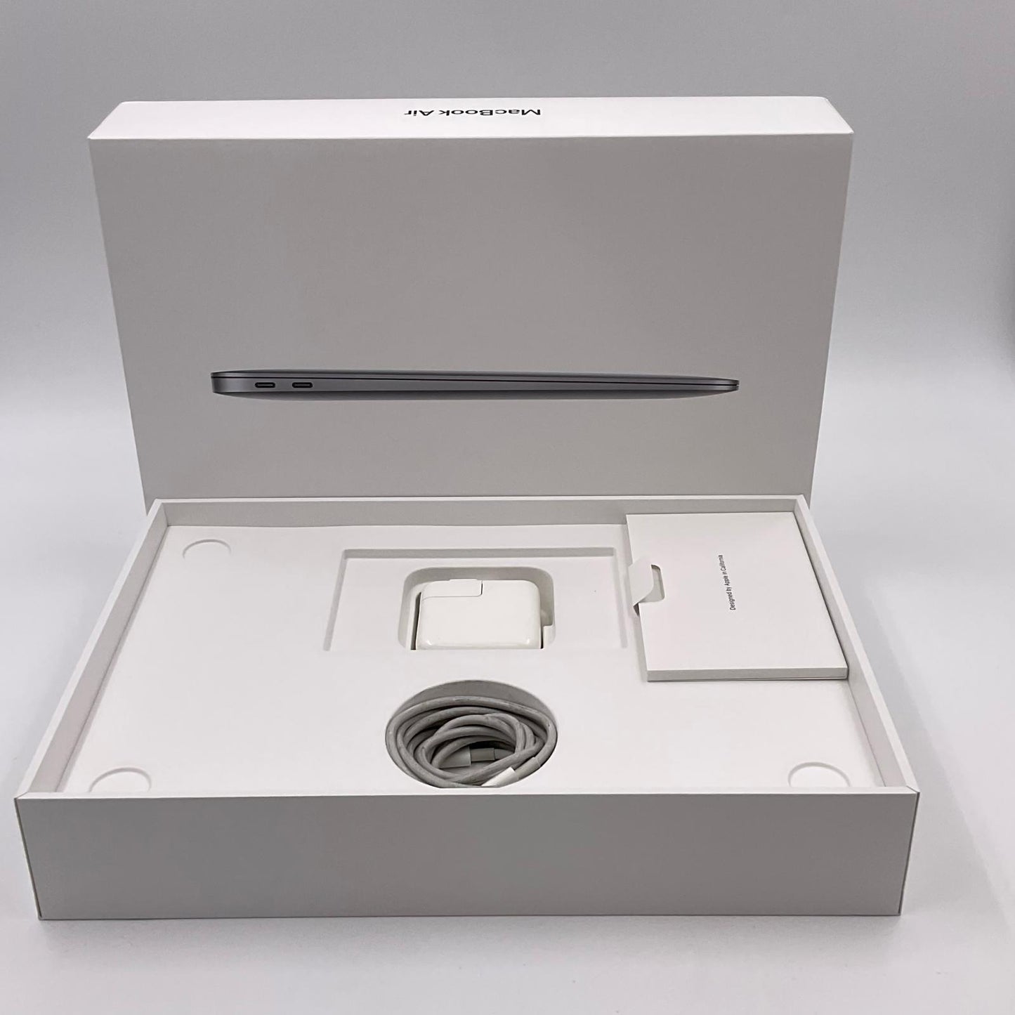 【最速発送】Apple MacBook Air 13インチ 2020 Intel Core i5 8GB SSD 512GB スペースグレイ 78.6%【難有】