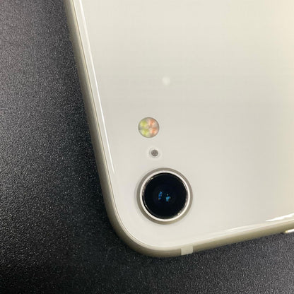 【全額返金保証】【最速発送】Apple iPhone iPhone SE（第3世代） 64GB スターライト Softbank 白ロム 美品 動作確認済 94.5%