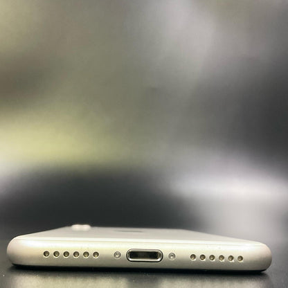 【全額返金保証】【最速発送】Apple iPhone iPhone SE（第3世代） 64GB スターライト Softbank 白ロム 美品 動作確認済 94.5%