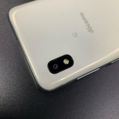 【全額返金保証】【最速発送】SAMSUNG Galaxy A21 64GB ホワイト docomo SC-42A 白ロム 動作確認済