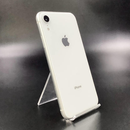 【全額返金保証】【最速発送】Apple iPhone iPhone XR 128GB ホワイト docomo 白ロム 動作確認済 81%