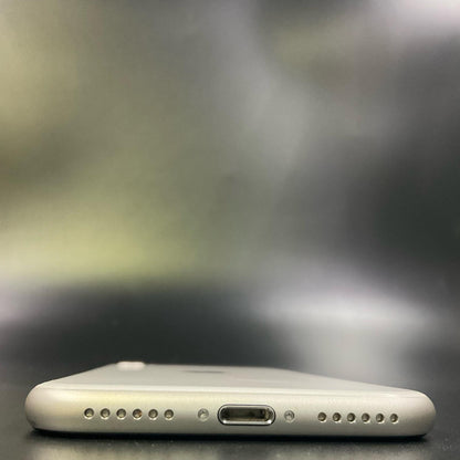 【全額返金保証】【最速発送】Apple iPhone iPhone SE（第3世代） 64GB スターライト Softbank 白ロム 動作確認済 96%
