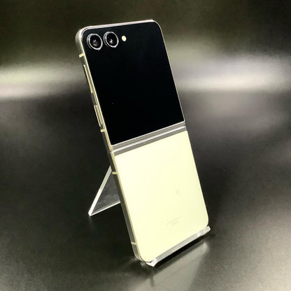 【最速発送】SAMSUNG Galaxy Z Flip5 256GB クリーム au SCG23 白ロム【難有】