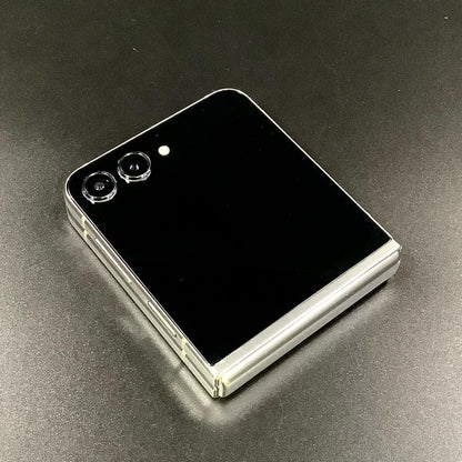 【最速発送】SAMSUNG Galaxy Z Flip5 256GB クリーム au SCG23 白ロム【難有】