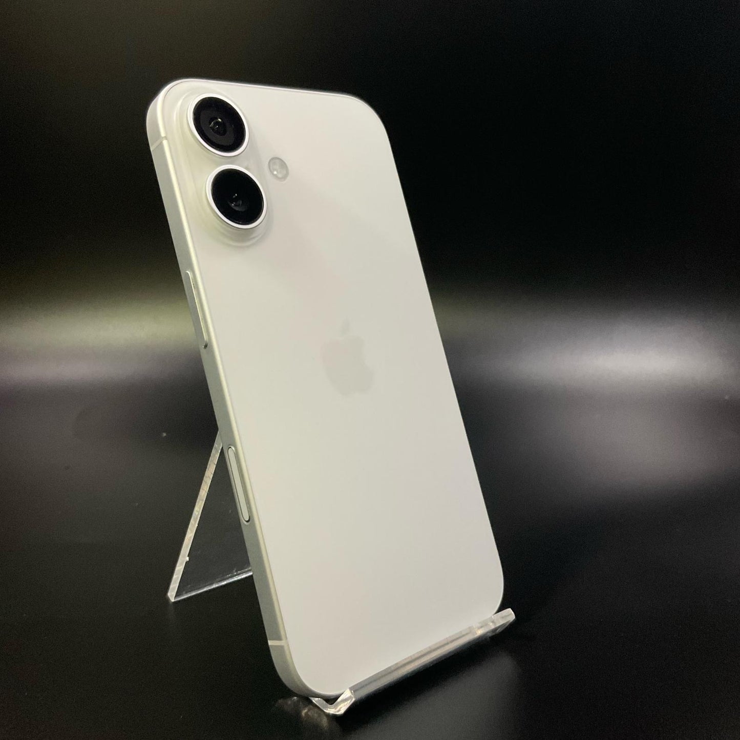 【全額返金保証】【最速発送】Apple iPhone iPhone 16 128GB ホワイト au SIMフリー 白ロム 美品 動作確認済 100%