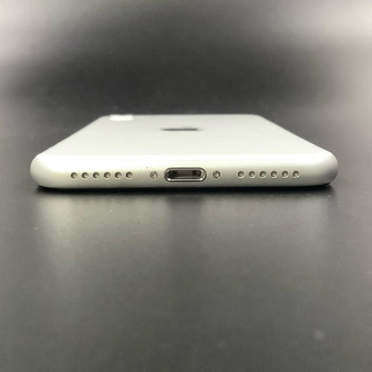 【全額返金保証】【最速発送】Apple iPhone iPhone SE（第2世代） 64GB ホワイト Softbank 白ロム 動作確認済 88%