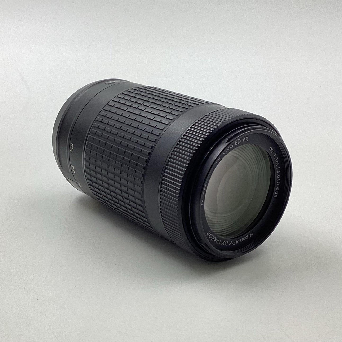 【全額返金保証】【最速発送】Nikon AF-P DX NIKKOR 70-300mm f/4.5-6.3G ED VR 動作確認済