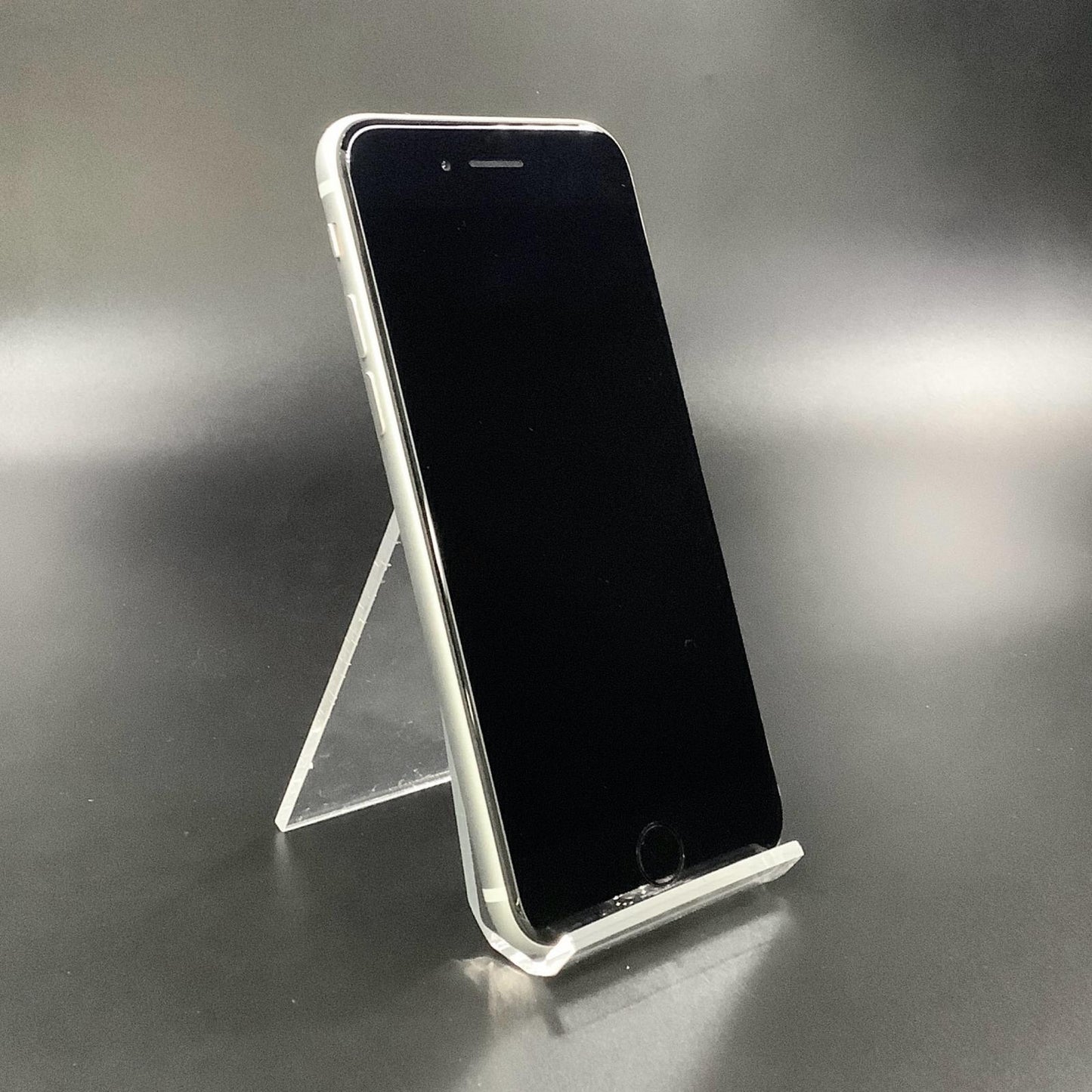 【最速発送】Apple iPhone iPhone SE（第2世代） 64GB ホワイト docomo 白ロム【難有】 84%
