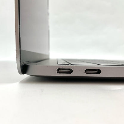【最速発送】Apple MacBook Pro 13インチ 2017 2.3 GHz デュアルコア Intel Core i5 8GB M.2 SSD 256GB シルバー 22%【難有】