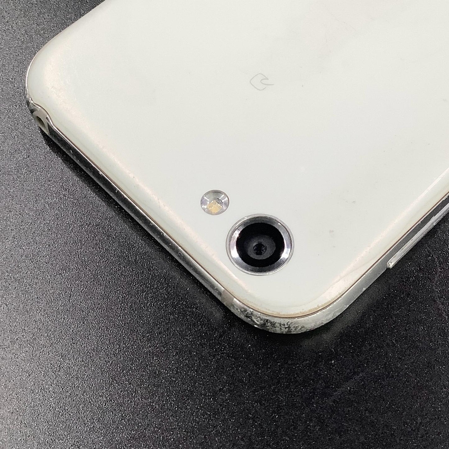 【全額返金保証】【最速発送】SHARP AQUOS Ｒ 64GB ジルコニアホワイト Softbank 605SH 白ロム 動作確認済