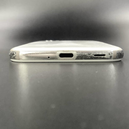 【全額返金保証】【最速発送】SHARP AQUOS Ｒ 64GB ジルコニアホワイト Softbank 605SH 白ロム 動作確認済