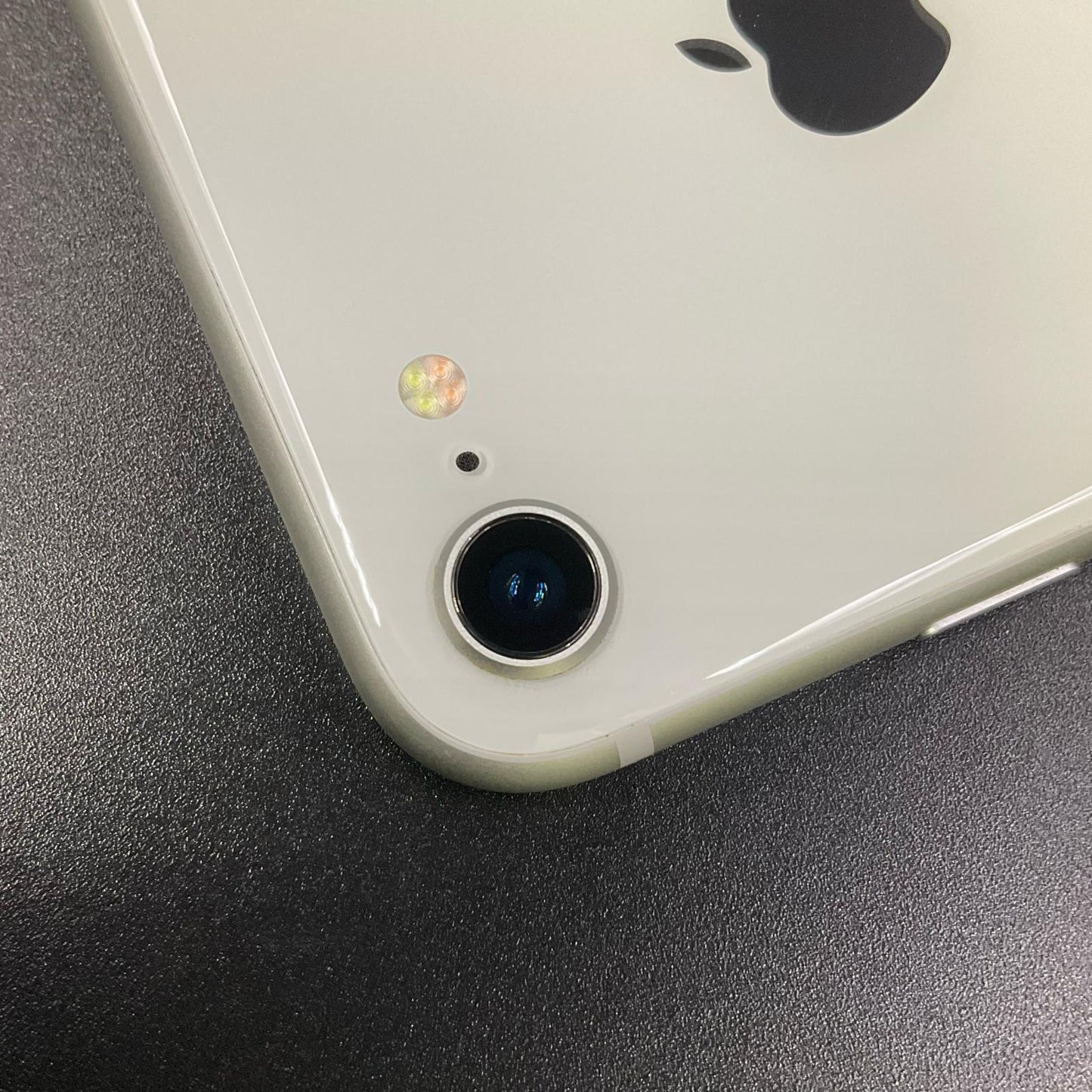 【全額返金保証】【最速発送】Apple iPhone iPhone 8 64GB シルバー Softbank 白ロム 動作確認済 91%