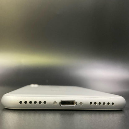 【全額返金保証】【最速発送】Apple iPhone iPhone 8 64GB シルバー Softbank 白ロム 動作確認済 91%