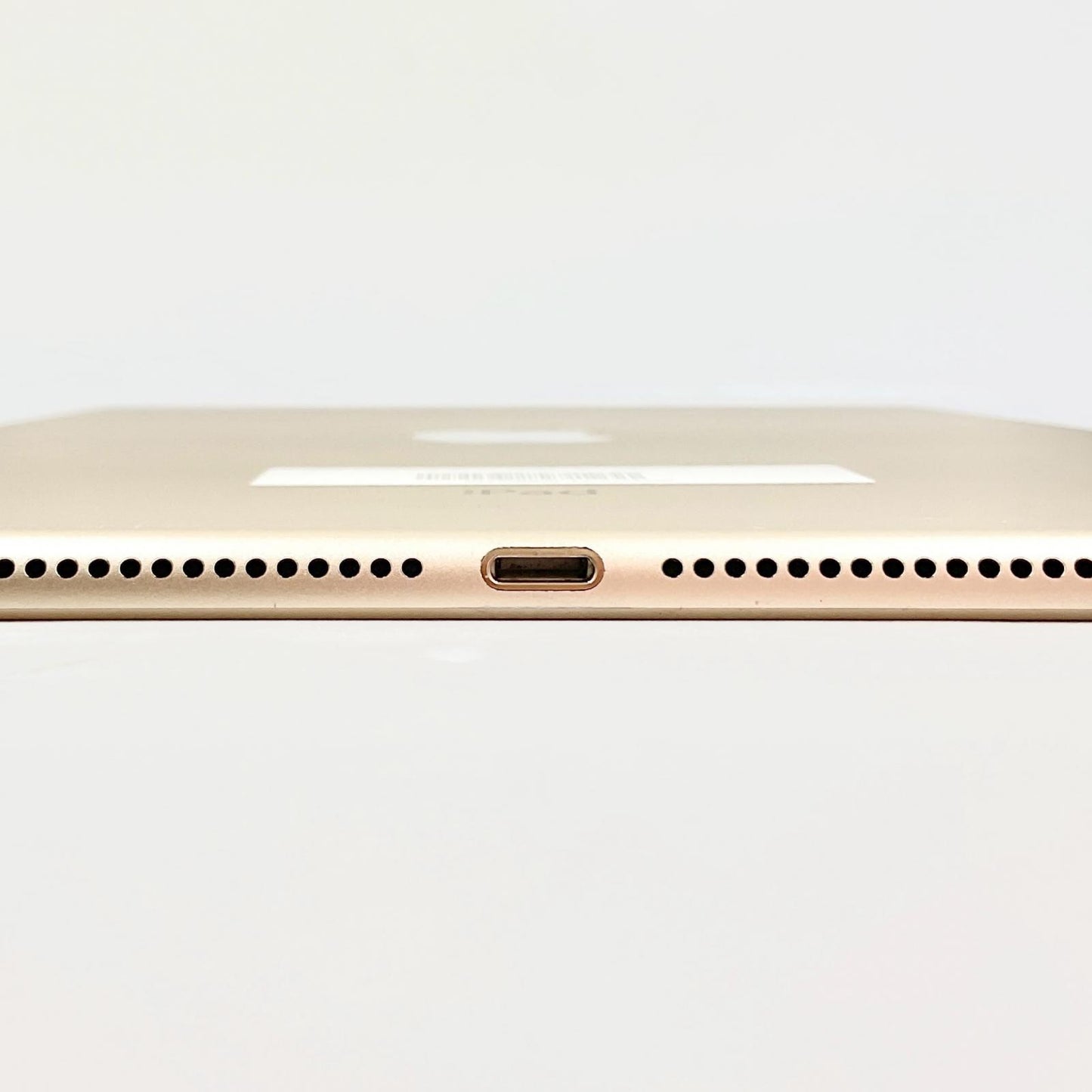 【全額返金保証】【最速発送】Apple iPad Air 9.7インチ 第2世代 16GB ゴールド Wi-Fi 動作確認済