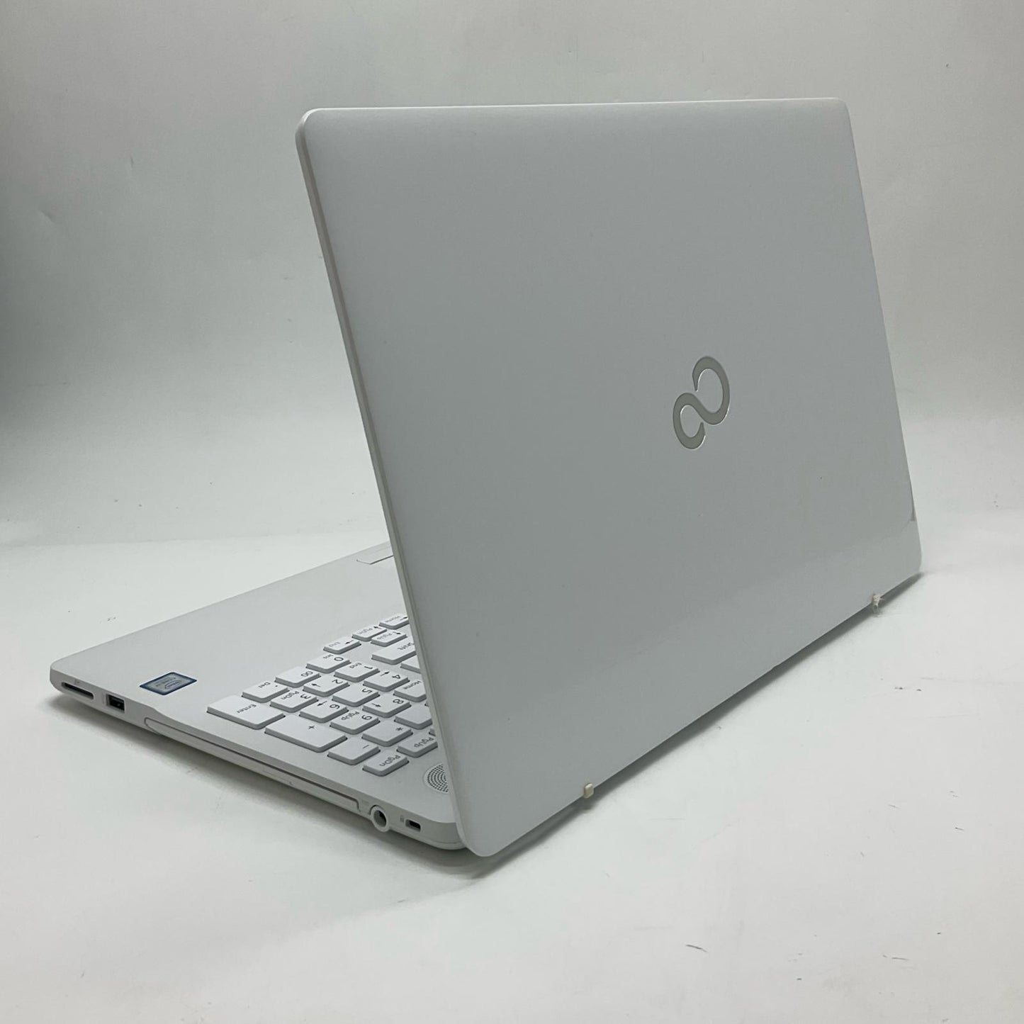 【全額返金保証】【最速発送】FUJITSU LIFEBOOK AH51/C3 FMVA51C3WZ Intel(R) Core(TM) i7-7700HQ CPU @ 2.80GHz 8GB 動作確認済