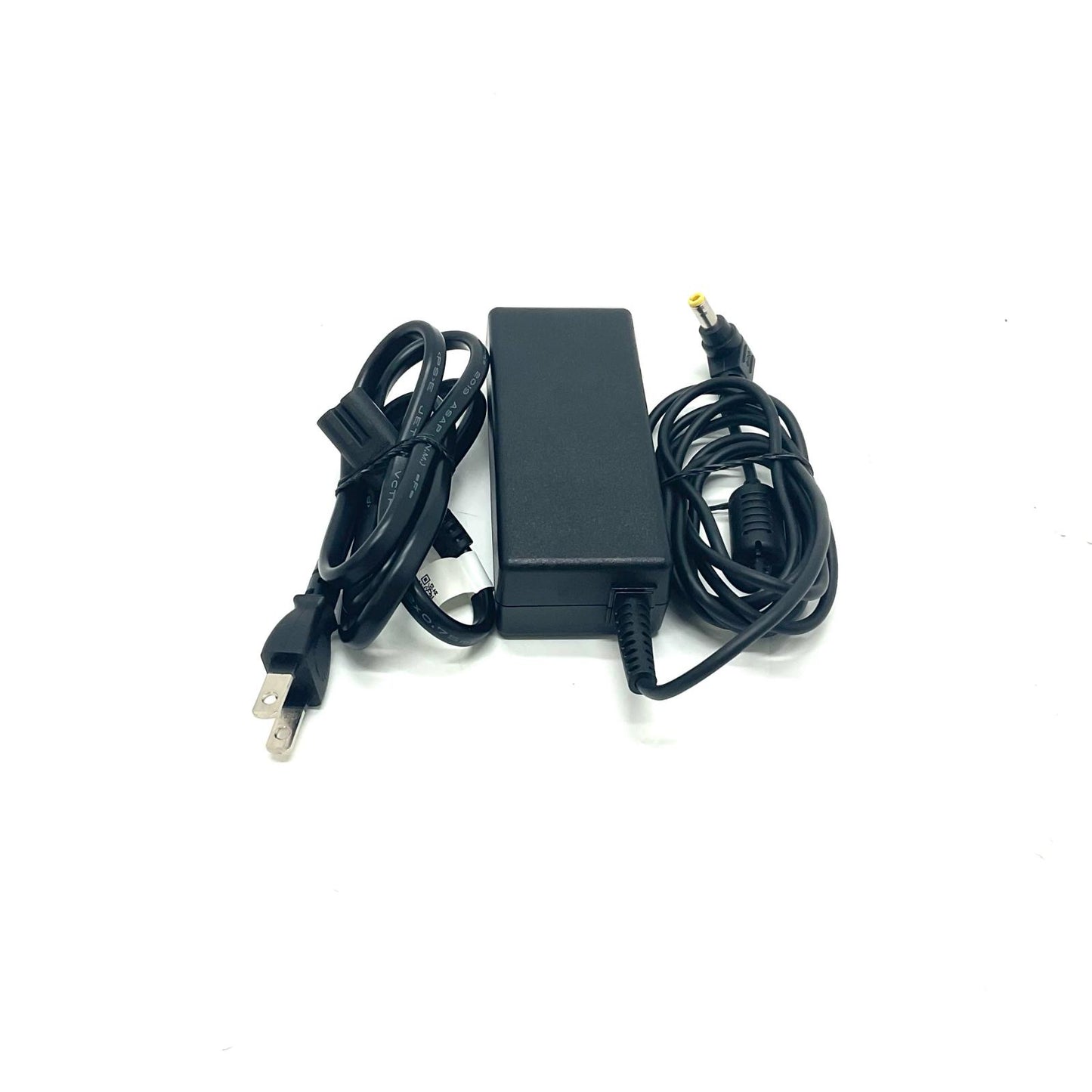 【全額返金保証】【最速発送】FUJITSU LIFEBOOK AH51/C3 FMVA51C3WZ Intel(R) Core(TM) i7-7700HQ CPU @ 2.80GHz 8GB 動作確認済