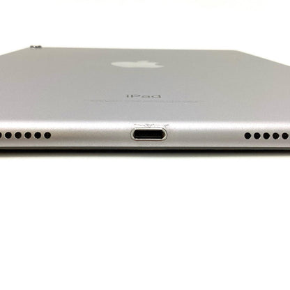 【最速発送】Apple iPad Pro 10.5インチ 第1世代 64GB シルバー Wi-Fi【難有】