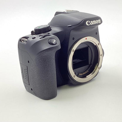 【全額返金保証】【最速発送】Canon デジタル一眼 EOS Kiss X10i ボディ ブラック 動作確認済
