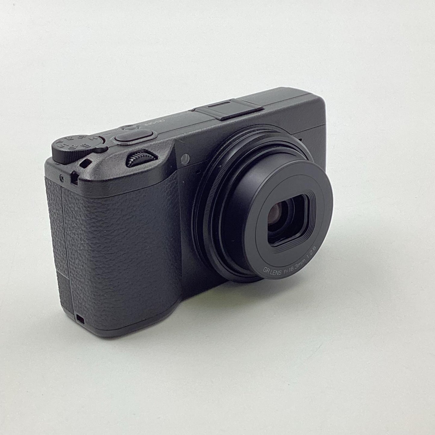 【全額返金保証】【最速発送】RICOH コンパクトデジタルカメラ GR III 超美品 動作確認済