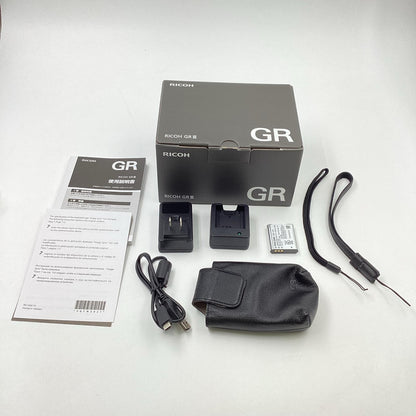 【全額返金保証】【最速発送】RICOH コンパクトデジタルカメラ GR III 超美品 動作確認済