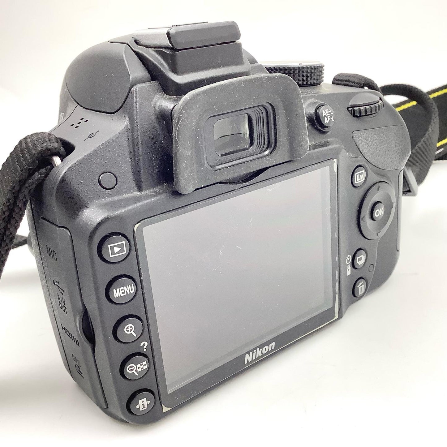 【全額返金保証】【最速発送】Nikon デジタル一眼 D3200 ブラック 動作確認済
