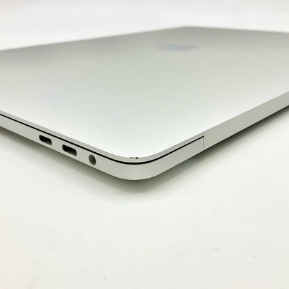 【最速発送】Apple MacBook Pro 15インチ 2018 2.6 GHz 6コア Intel Core i7 16GB SSD 1TB シルバー【難有】