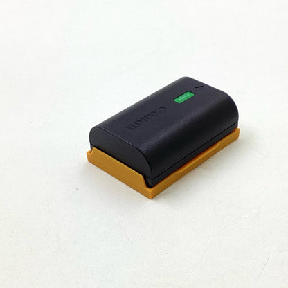 【全額返金保証】【最速発送】Canon LP-E6NH 美品 動作確認済