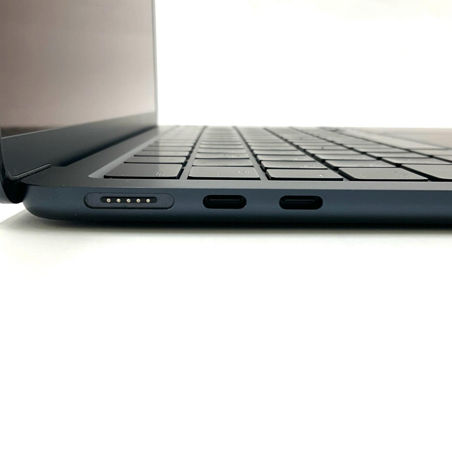 【全額返金保証】【最速発送】Apple MacBook Air 13インチ 2024 Apple M3 16GB SSD 512GB ミッドナイト 99.5% 動作確認済