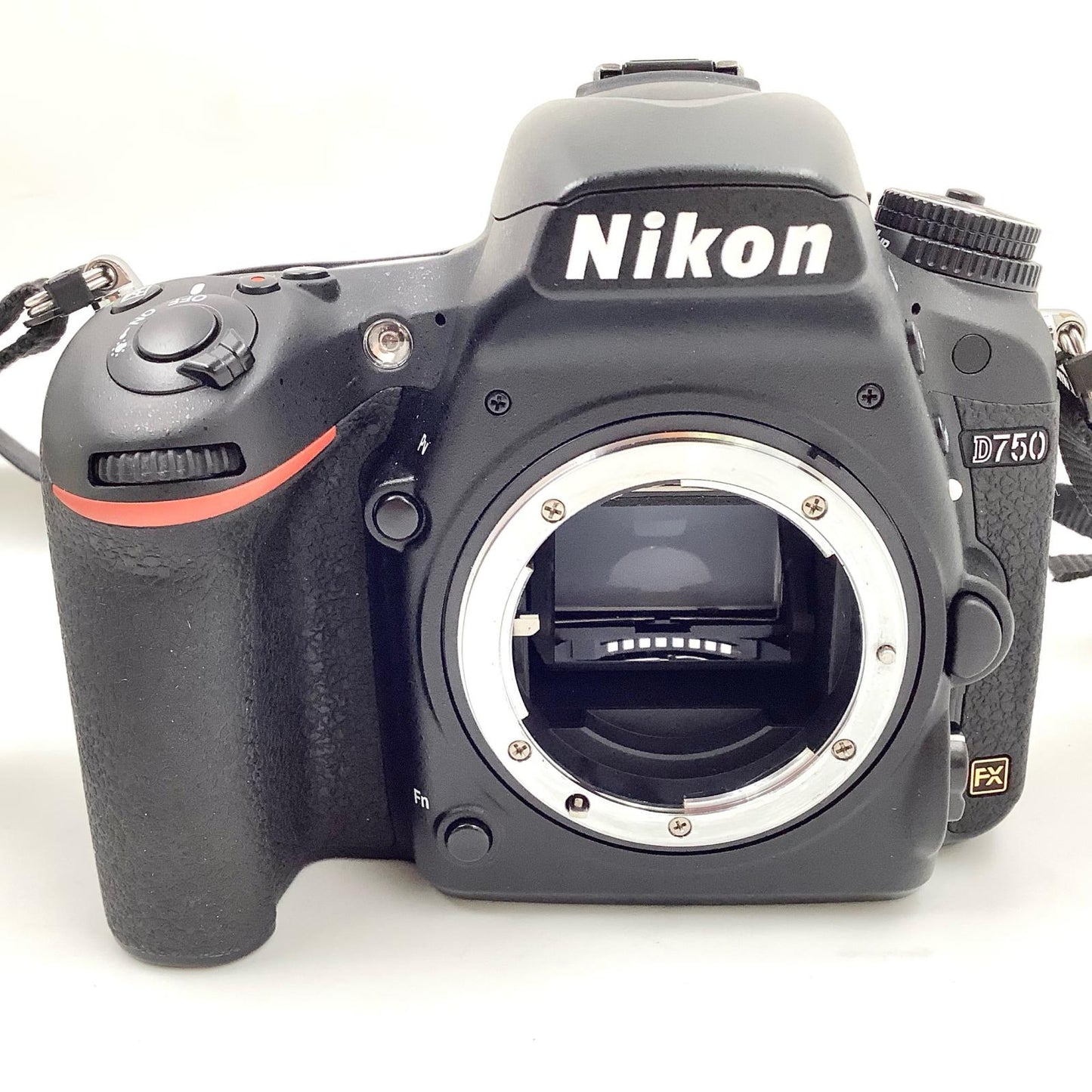 【最速発送】Nikon デジタル一眼 D750 ボディ ブラック ブラック【難有】
