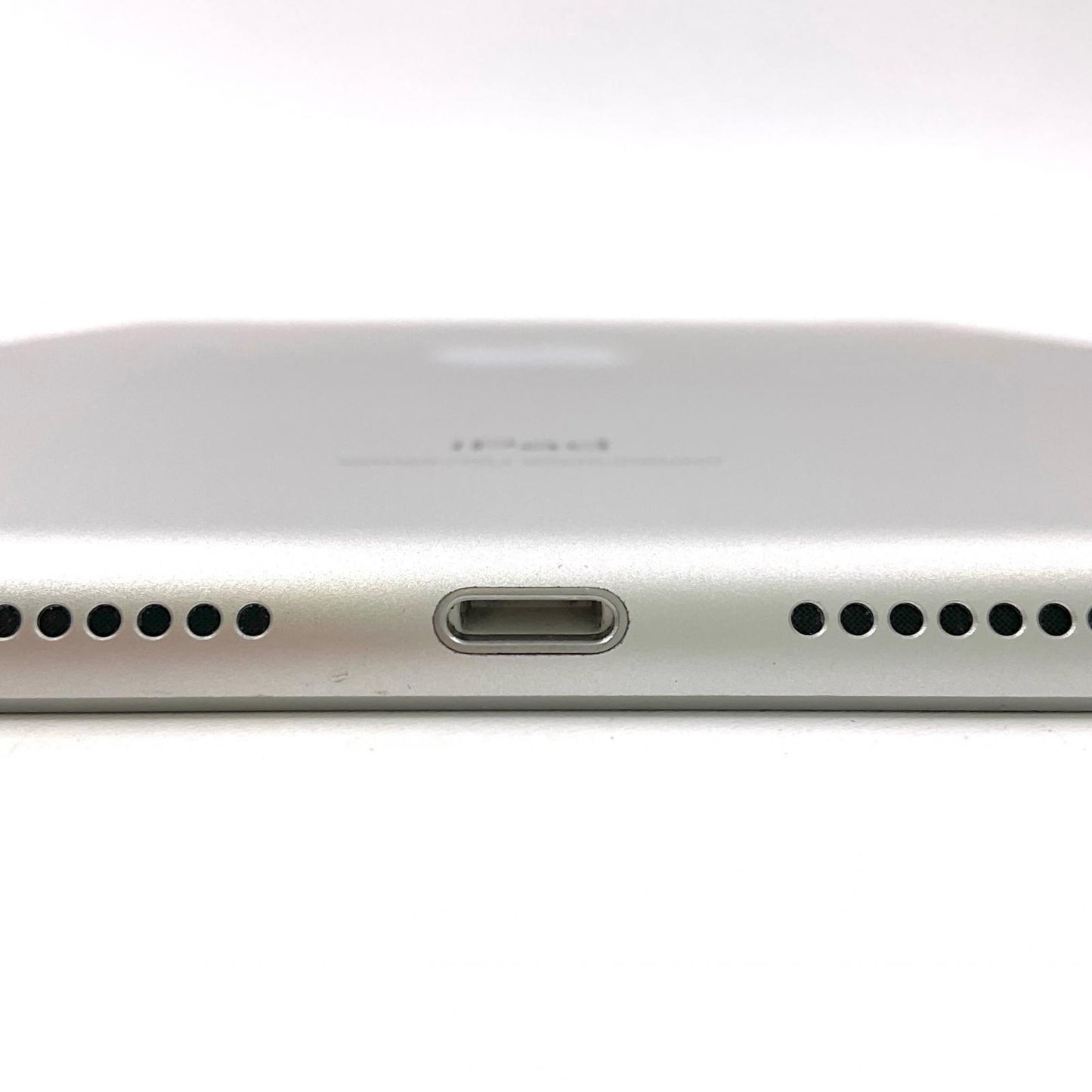 【全額返金保証】【最速発送】Apple iPad iPad 10.2インチ 第7世代 32GB シルバー WiFi+Cellular SIMフリー 動作確認済