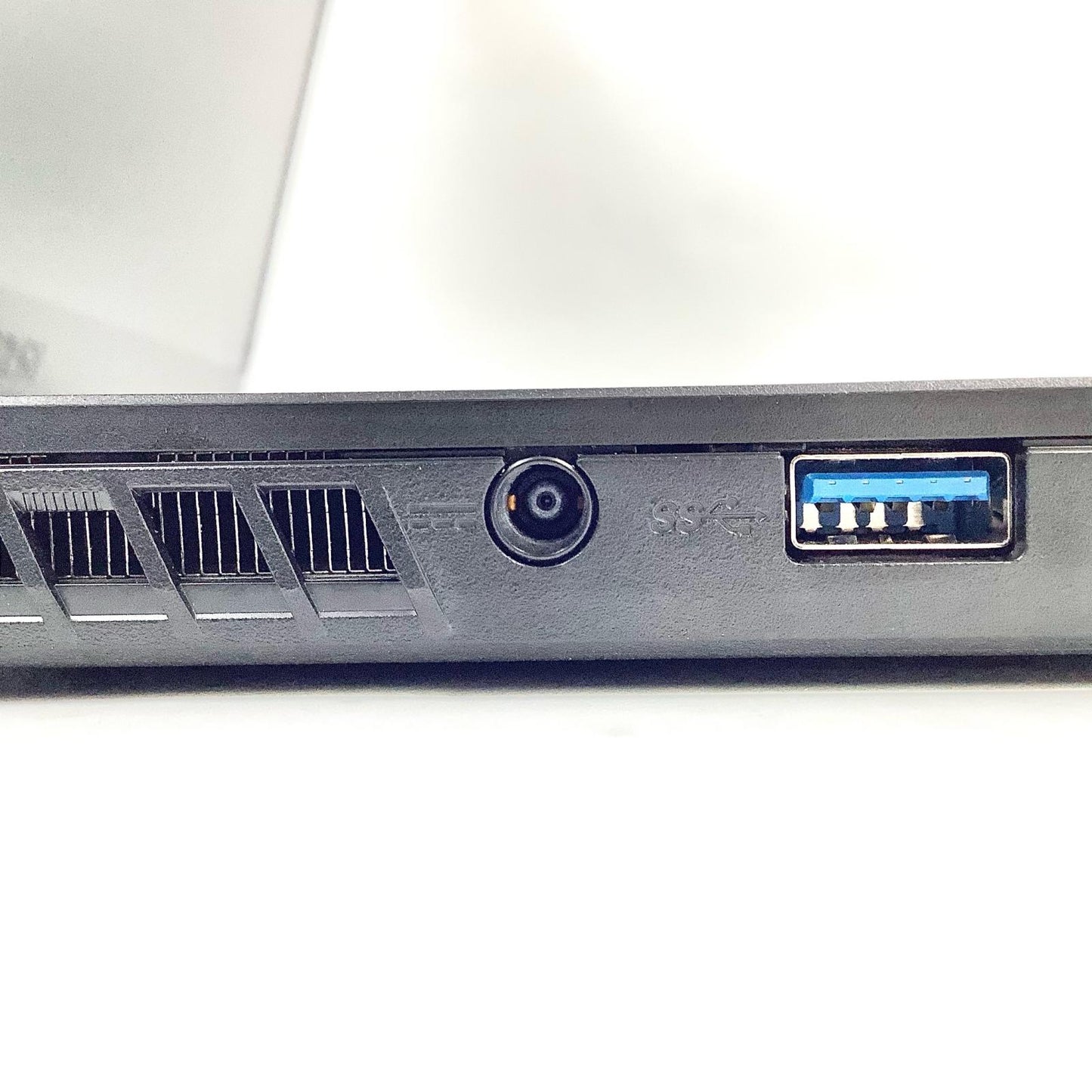 【全額返金保証】【最速発送】MSI Thin GF63 12VF-3803JP-BB71265H16GXXDX11MH 12th Gen Intel Core i7-12650H 16GB M.2 SSD 512GB SSD 250GB NVIDIA GeForce RTX 4060 Laptop GPU 98.6% 美品 動作確認済