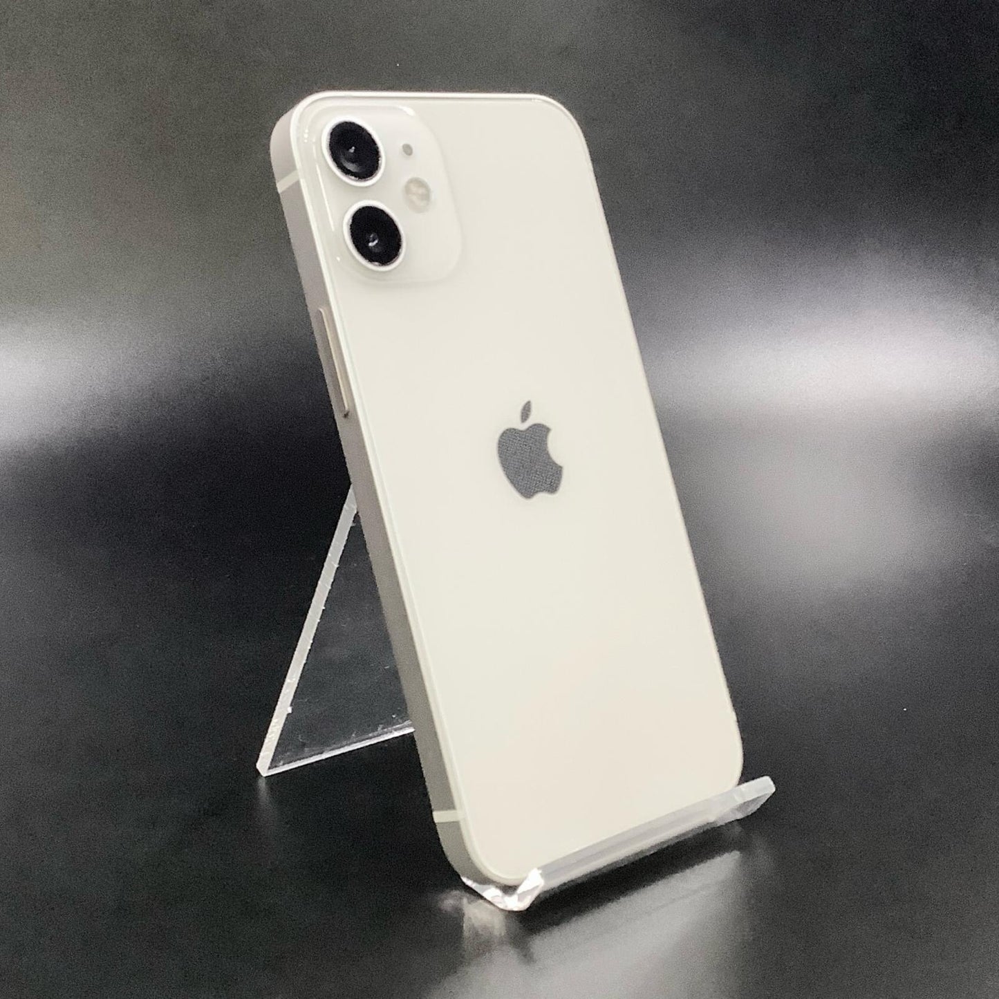 【全額返金保証】【最速発送】Apple iPhone iPhone 12 mini 64GB ホワイト docomo 白ロム 動作確認済 75%