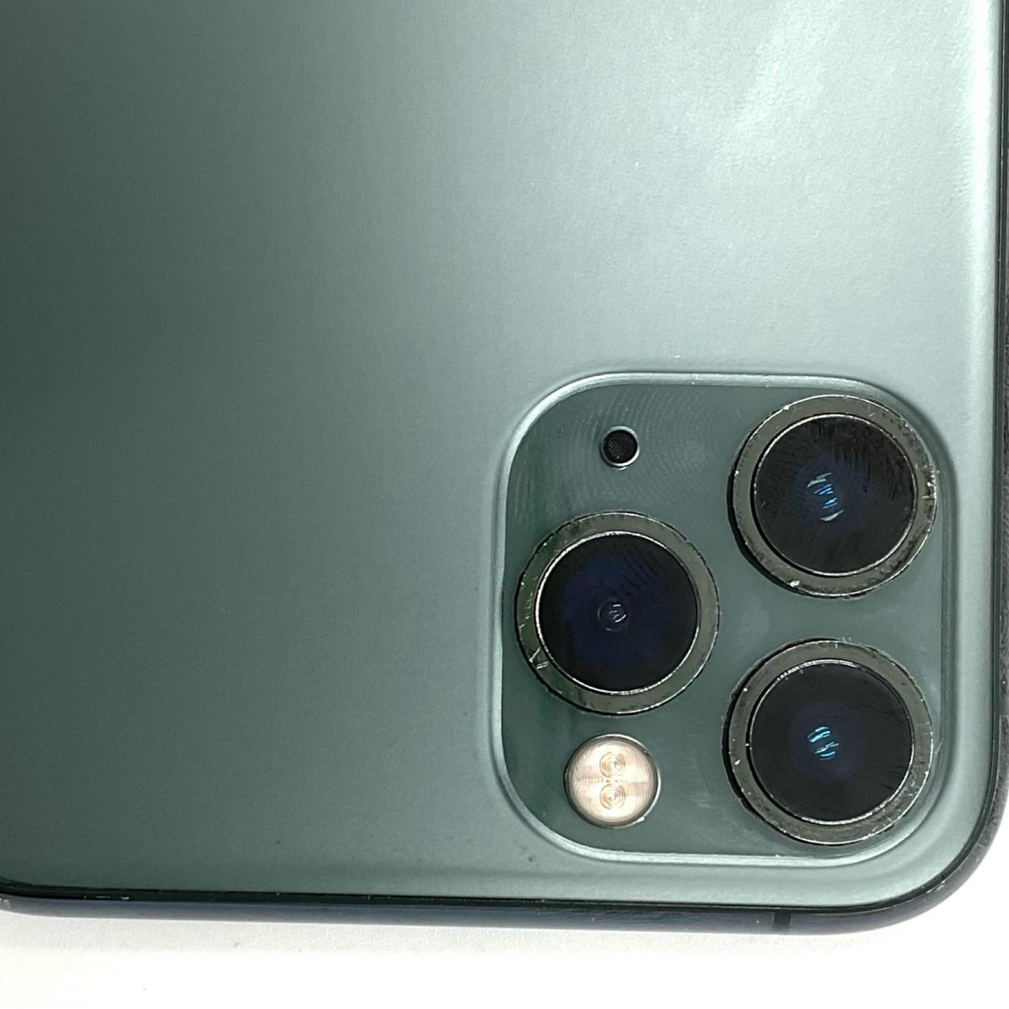 【全額返金保証】【最速発送】Apple iPhone iPhone 11 Pro 256GB ミッドナイトグリーン Softbank 白ロム 動作確認済 78%