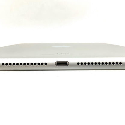 【全額返金保証】【最速発送】Apple iPad iPad 9.7インチ 第5世代 128GB シルバー Wi-Fi 動作確認済